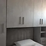Pitagora Apartament Crotone