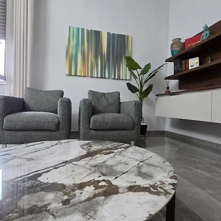 Pitagora Apartament Crotone